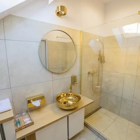 Hotell Grand Danube *